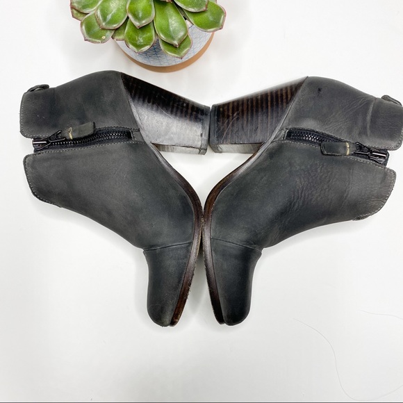 Rag & Bone Grey Margot Ankle Bootie size 6.5 - Picture 5 of 6